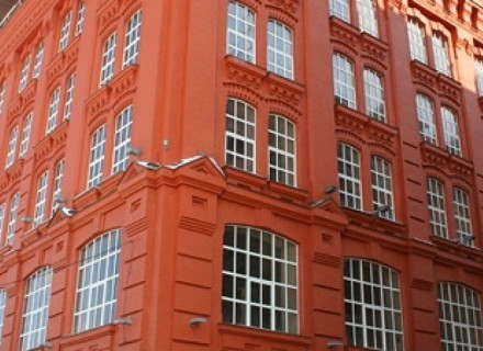 "Синергия" арендовала офисы в двух крупных БЦ в Москве